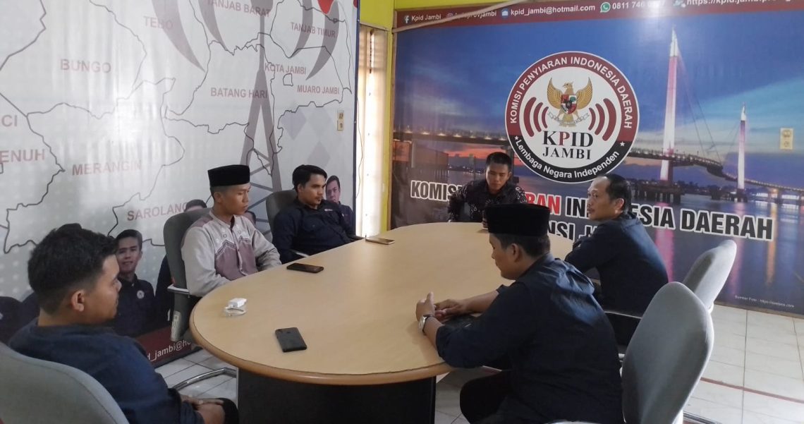 Rapat persiapan kegiatan literasi media di 13 titik dalam kabupaten/kota